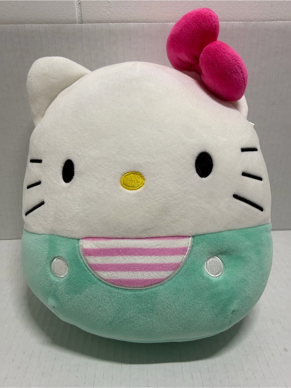 Squishmallows Hello Kitty White Pink Mint Plush